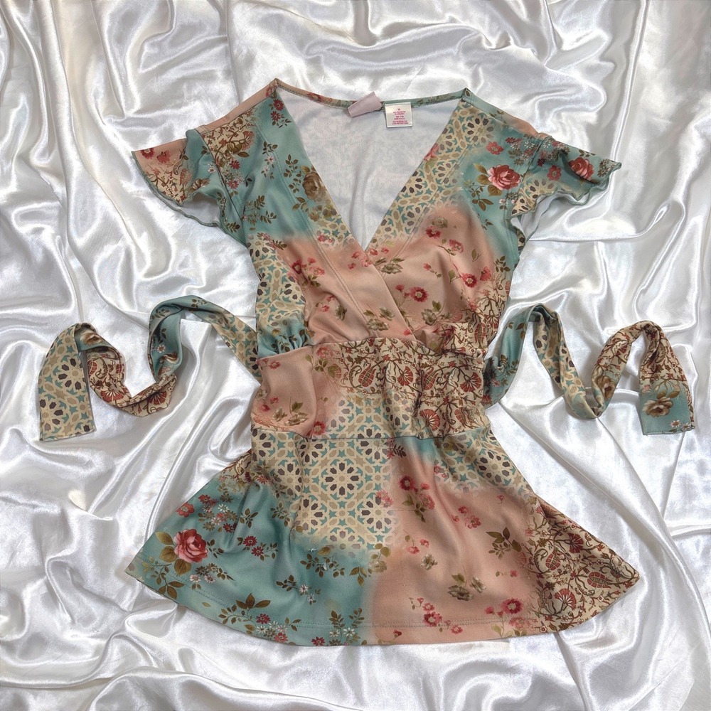 y2k Top Xhilaration Teal Peach Excellent Floral Patchwork Flutter Sleeve Tie
